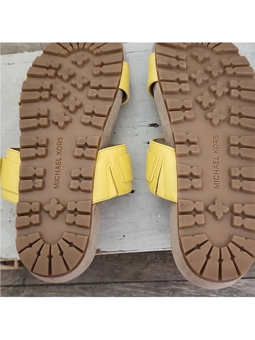 MICHAEL KORS WOMAN'S SANDALS
